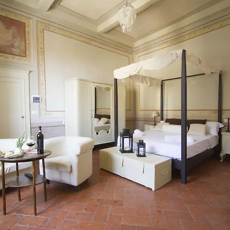 Cortona Suite Bed & Breakfast 3*