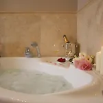 Cortona Suite Bed and breakfast 3*